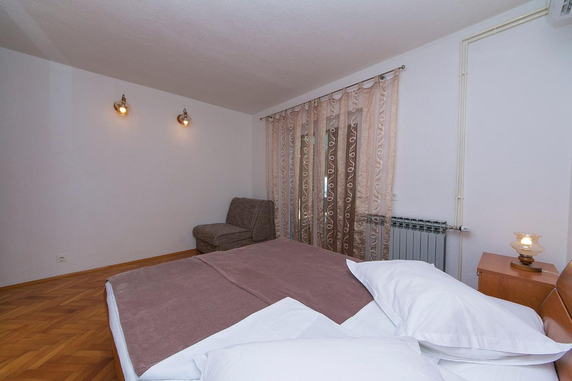 Apartments By The Sea Brela, Makarska - 20778 الغرفة الصورة